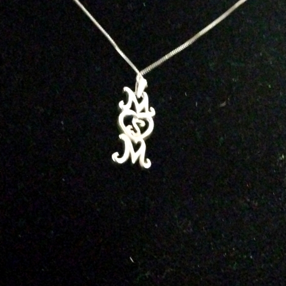 Vintage Sterling Silver Jane Seymour Mother's Open Heart Necklace - Picture 2 of 2